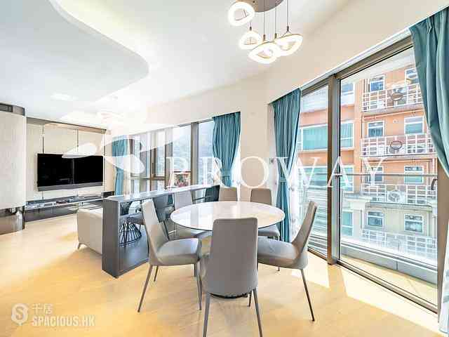 Happy Valley - Regent Hill 01