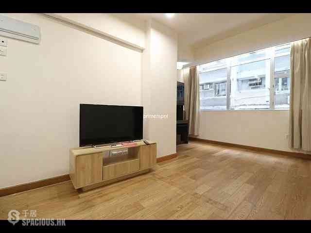 Wan Chai - 25, Swatow Street 12