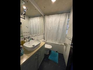 Wan Chai - Phoenix Court Block 3 05