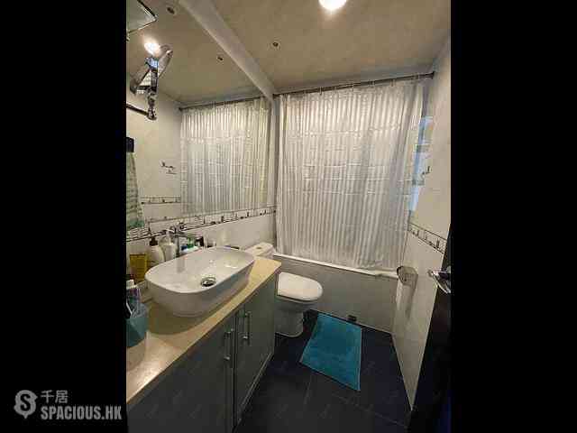 Wan Chai - Phoenix Court Block 3 05