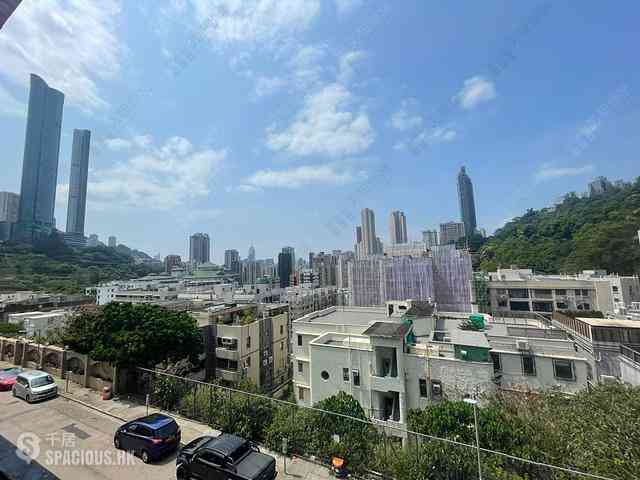 Happy Valley - 5-8, Briar Avenue 02
