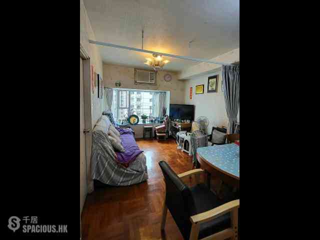 Sai Ying Pun - Lechler Court 01