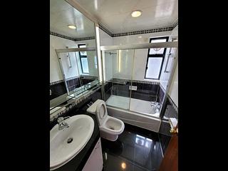 Mid Levels West - Lyttelton Garden Block 1 05