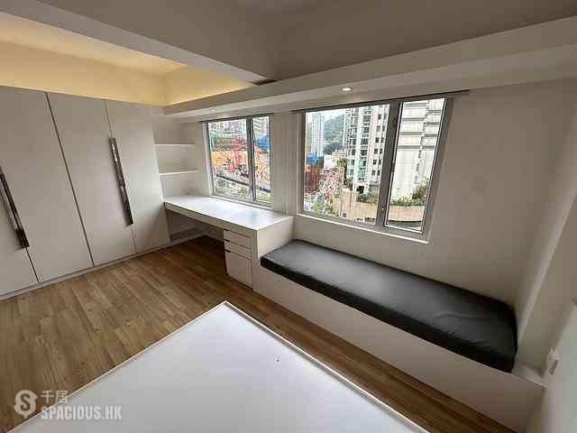 Kennedy Town - Sands Building 01