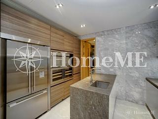 The Peak - 7-15 Mount Kellett Road 06