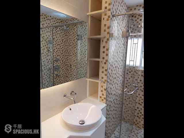 Tai Hang - Swiss Towers Block 3 (Block EF) 07