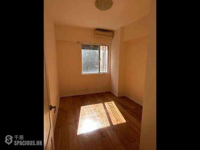 Tai Hang - Swiss Towers Block 3 (Block EF) 08