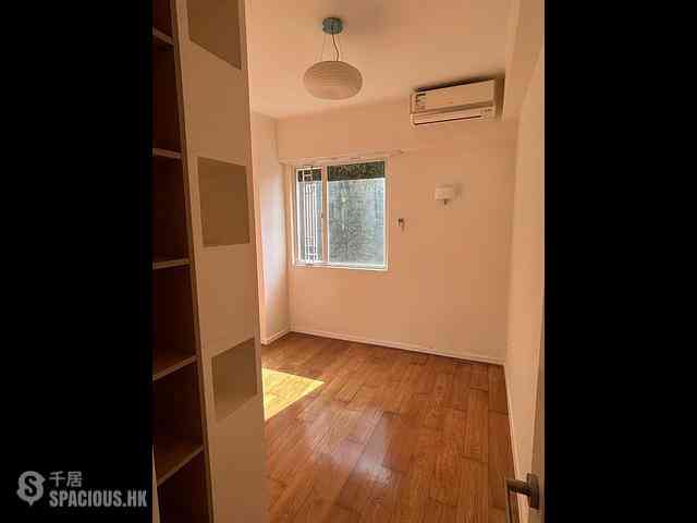 Tai Hang - Swiss Towers Block 3 (Block EF) 09