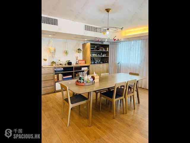 Pok Fu Lam - Villa Cecil 07