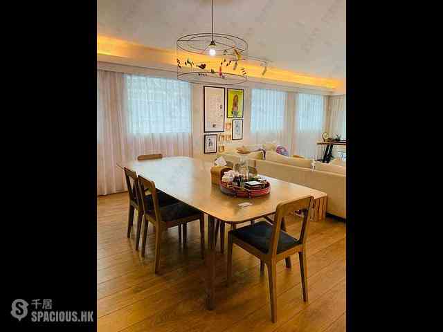 Pok Fu Lam - Villa Cecil 08