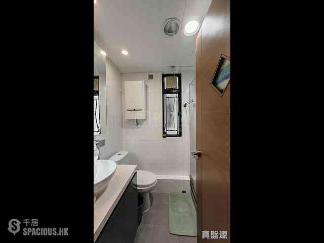 Quarry Bay - Kornhill Block R 01