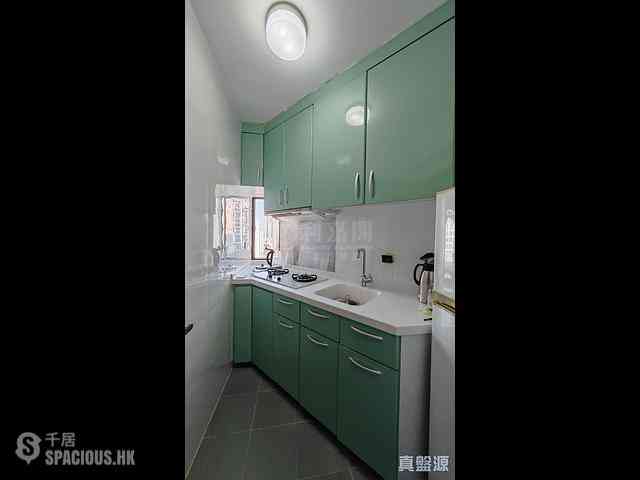 Quarry Bay - Kornhill Block R 07