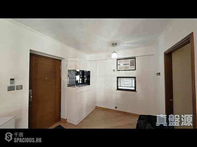 Quarry Bay - Kornhill Block R 09