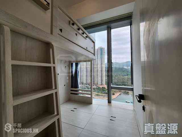 Tseung Kwan O - Savannah Block 3A 03