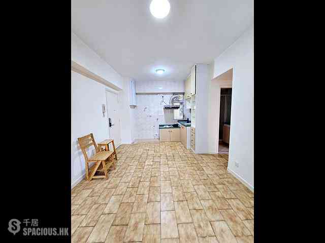 Wan Chai - Gold Jade Mansion 11