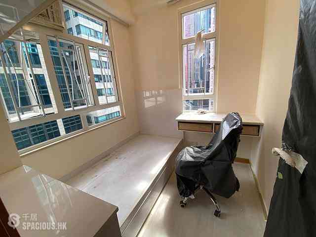 Causeway Bay - Pak Tak Building 01
