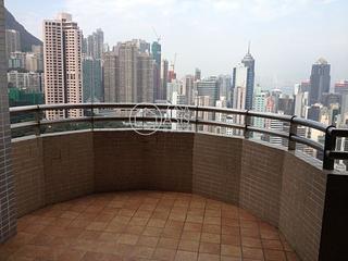 Central - The Royal Court 03