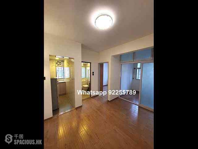 Sai Ying Pun - Sing Fai Building 01