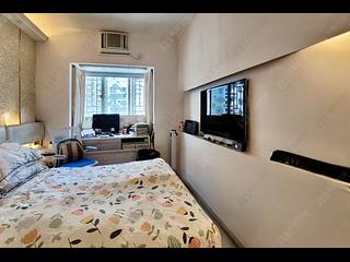 Mid Levels Central - Winsome Park 03