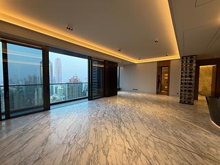 Mid Levels West - The Legacy Phase 2 Tower 1 08