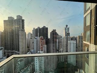 Sai Ying Pun - The Summa Block 1 03