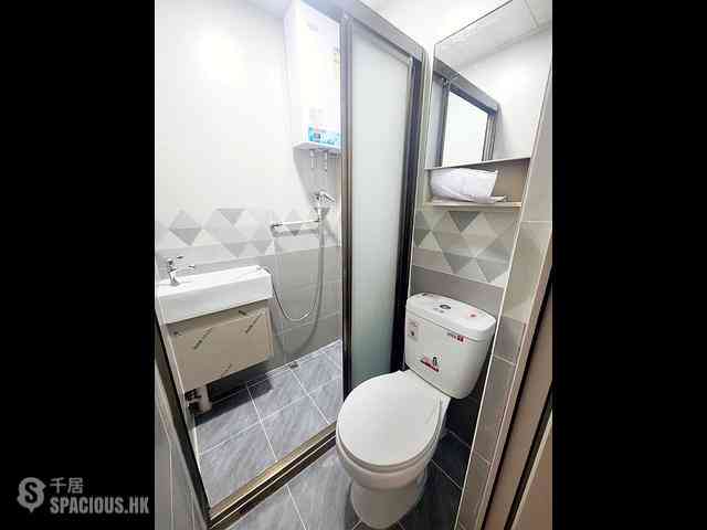 Kennedy Town - 131-133, Belcher's Street 03