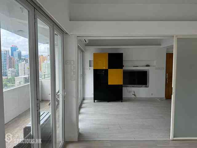 Causeway Bay - Bay View Mansion Block A 04