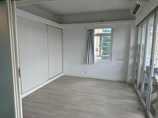 Causeway Bay - Bay View Mansion Block A 05