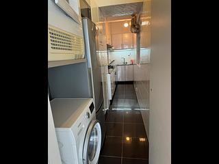 Causeway Bay - Bay View Mansion Block A 21