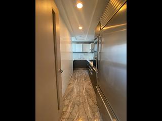 West Kowloon - The Cullinan (Tower 21 Zone 2 Luna Sky) 04