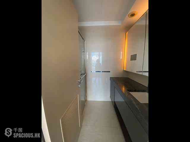 West Kowloon - The Cullinan (Tower 21 Zone 2 Luna Sky) 06