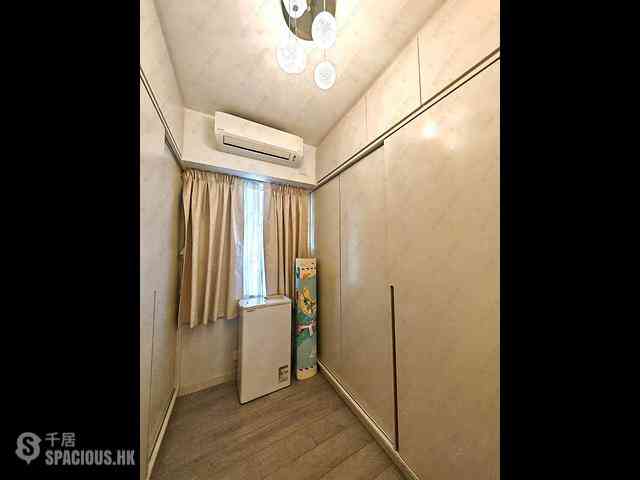 Tai Hang - Rhenish Mansion 03