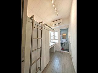 Tai Hang - Rhenish Mansion 09