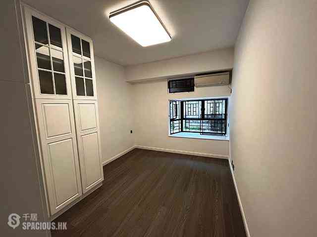 Happy Valley - Ventris Place 11