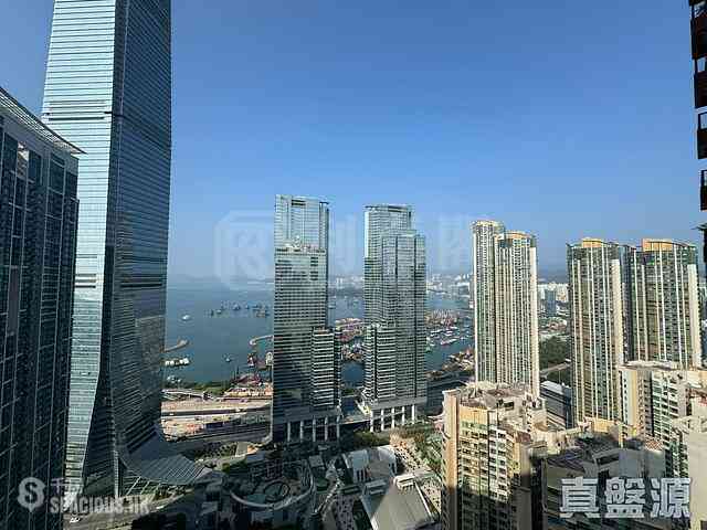 West Kowloon - The Arch Moon Tower (Block 2A) 01