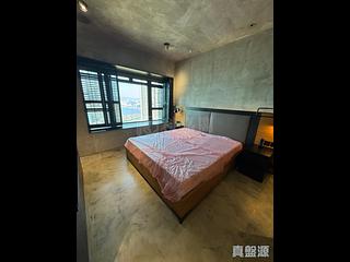 West Kowloon - The Arch Moon Tower (Block 2A) 06