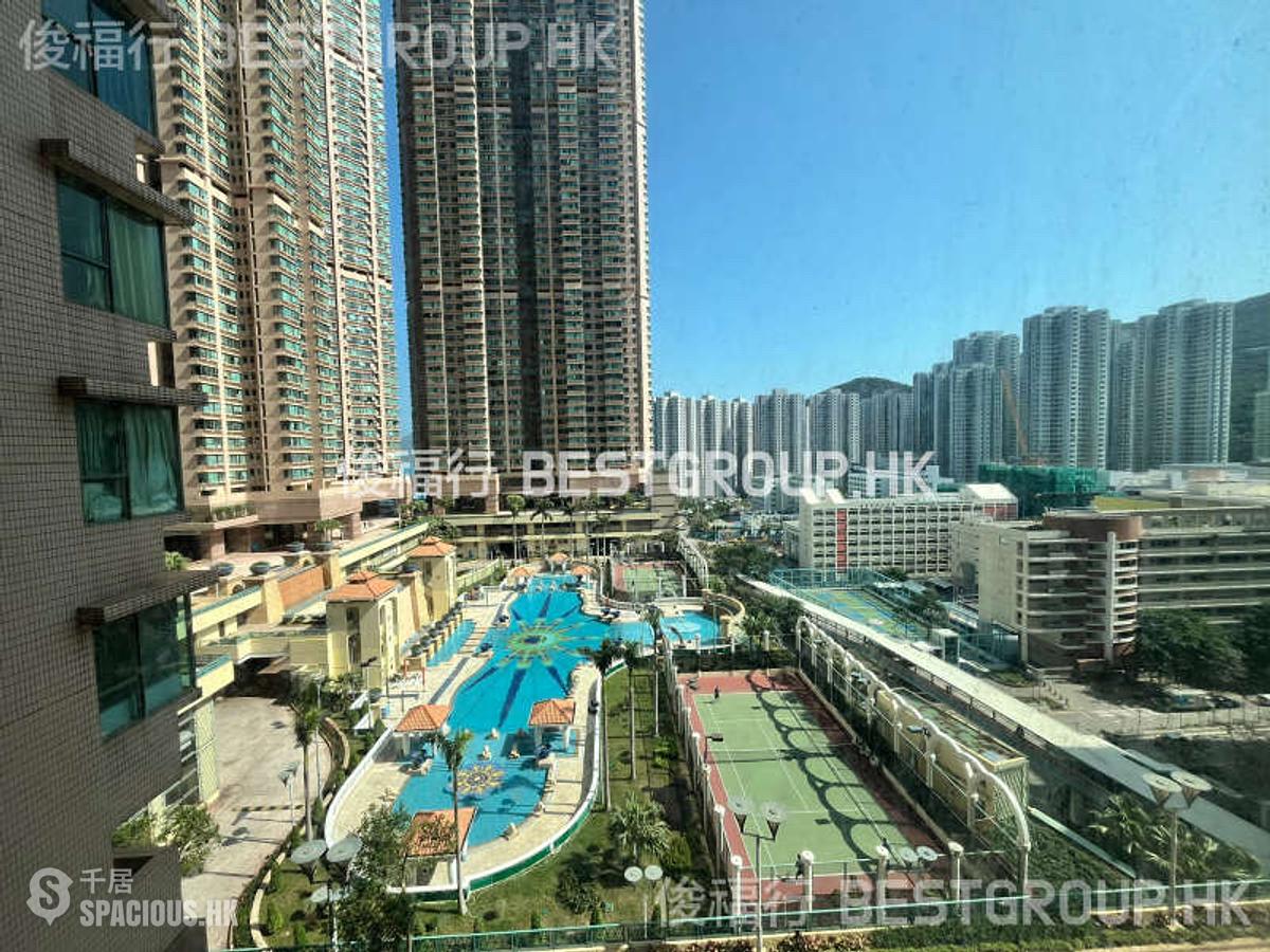 Siu Sai Wan - Island Resort 01