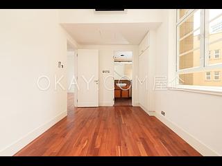 The Peak - La Hacienda Block B 10