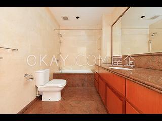 The Peak - La Hacienda Block B 11
