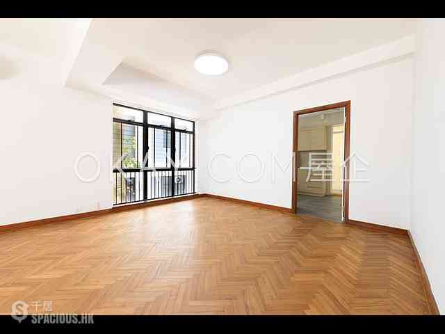 Pok Fu Lam - Pine Grove Block 5 06