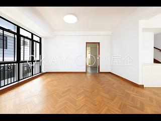 Pok Fu Lam - Pine Grove Block 5 07