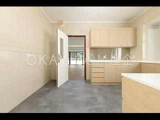 Pok Fu Lam - Pine Grove Block 5 10