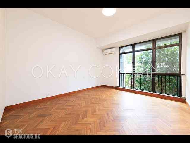 Pok Fu Lam - Pine Grove Block 5 14