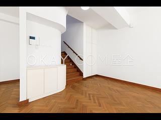 Pok Fu Lam - Pine Grove Block 5 20