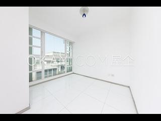 Pok Fu Lam - Villa Cecil Phase 3 Block 1 06