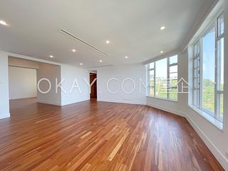 The Peak - La Hacienda Block B 05