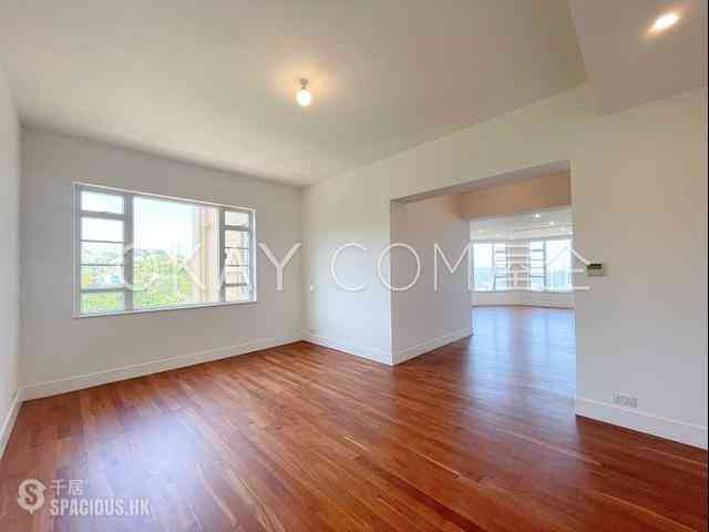 The Peak - La Hacienda Block B 06