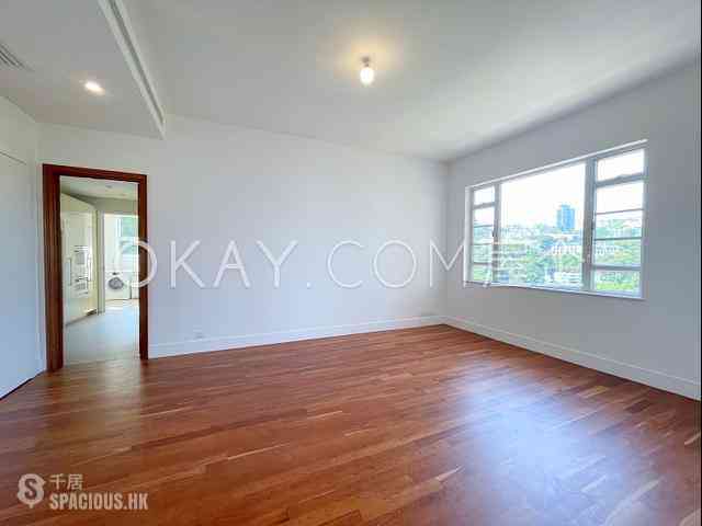 The Peak - La Hacienda Block B 07