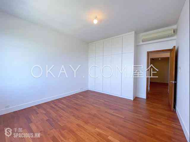 The Peak - La Hacienda Block B 16