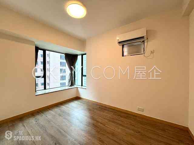 Mid Levels Central - Hillsborough Court 03